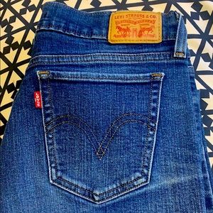 Levi’s 414 Relax Fit